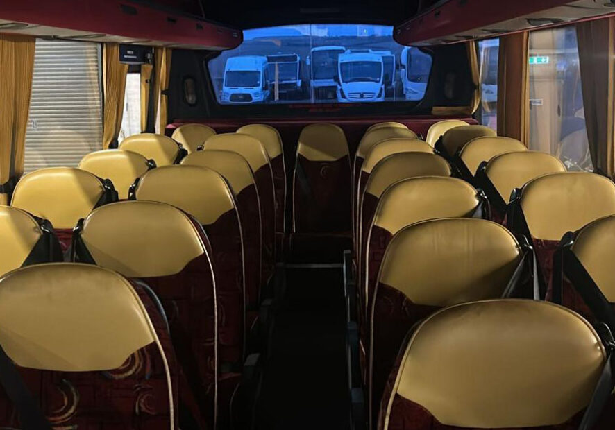 Photo of 2009 Mercedes Vario 816D Plaxton Cheetah