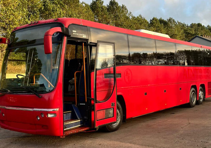 Photo of 2009 Volvo B12BT Plaxton Panther
