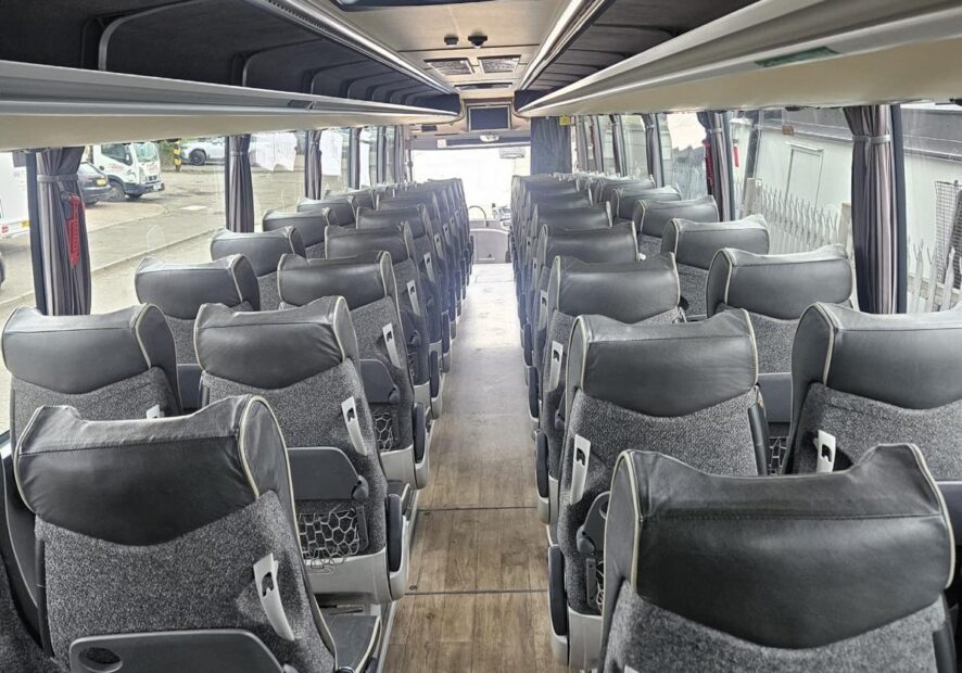 Photo of 2018 Scania K420 Caetano Levante Triaxle