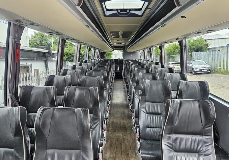 Photo of 2018 Scania K420 Caetano Levante Triaxle