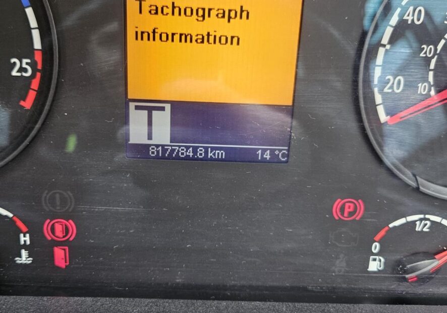 Photo of 2018 Scania K420 Caetano Levante Triaxle