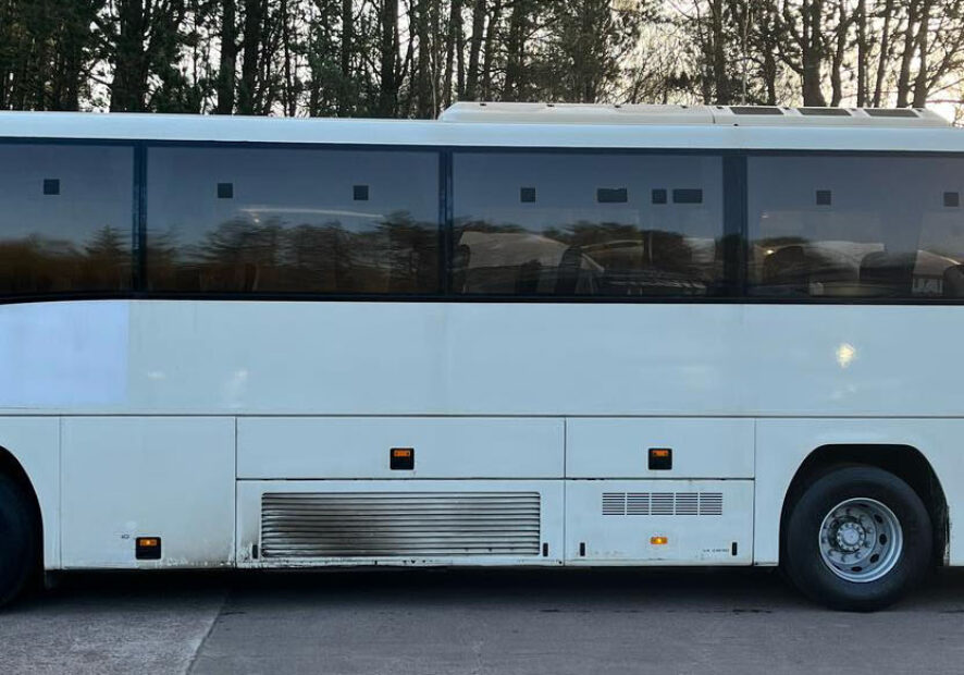 Photo of 2003 Volvo B12M Plaxton Paragon