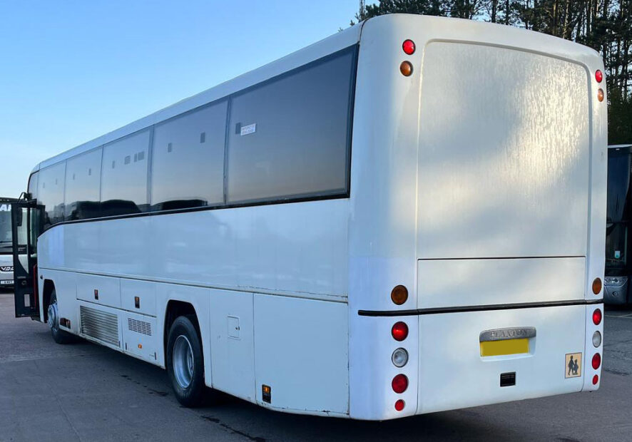 Photo of 2003 Volvo B12M Plaxton Paragon