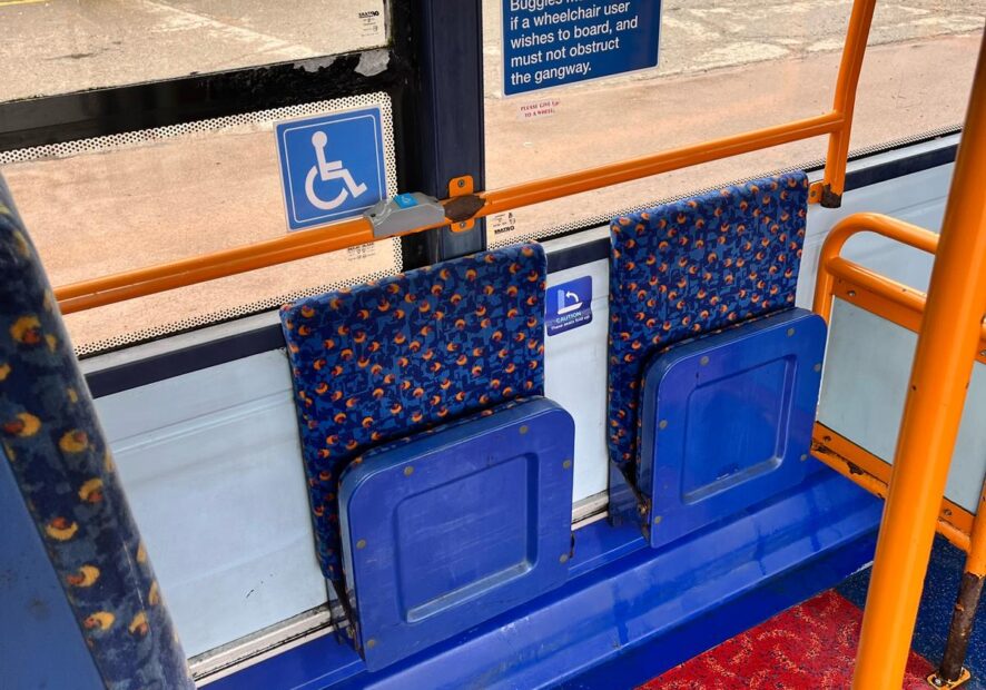 Photo of 2006 Optare Solo