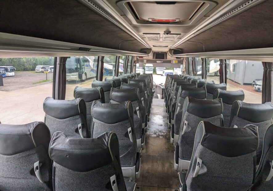 Photo of 2011 Volvo B9R Caetano Levante