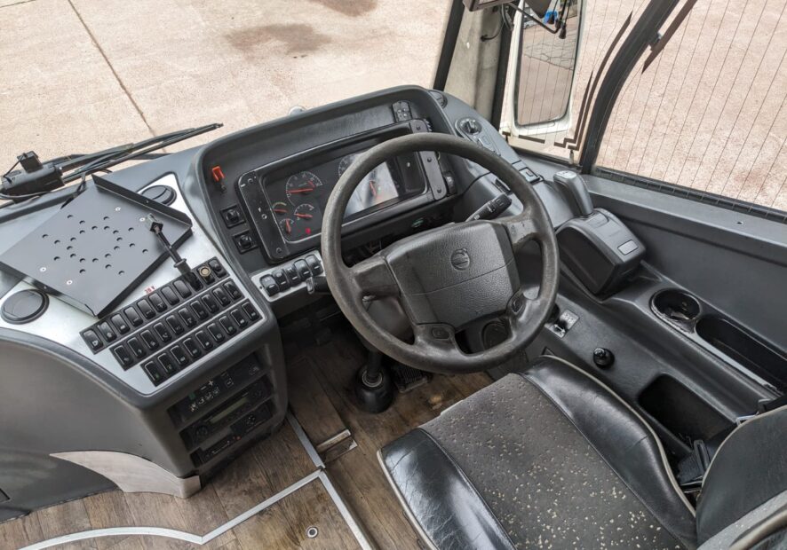 Photo of 2011 Volvo B9R Caetano Levante