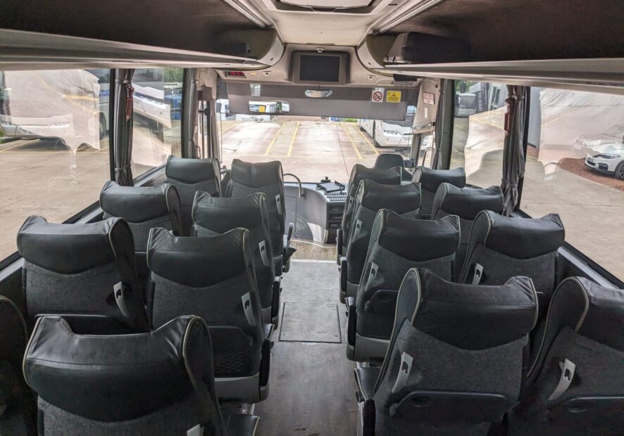 Photo of 2011 Volvo B9R Caetano Levante