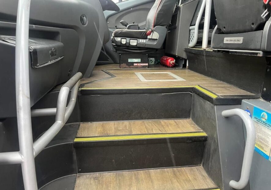 Photo of 2015 Volvo B9R Plaxton Elite