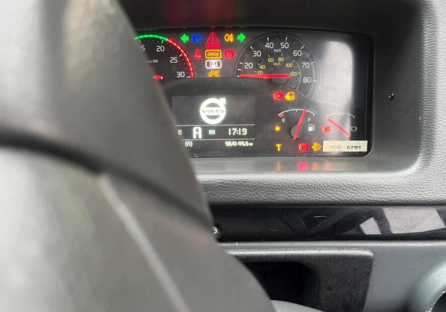 Photo of 2015 Volvo B9R Plaxton Elite