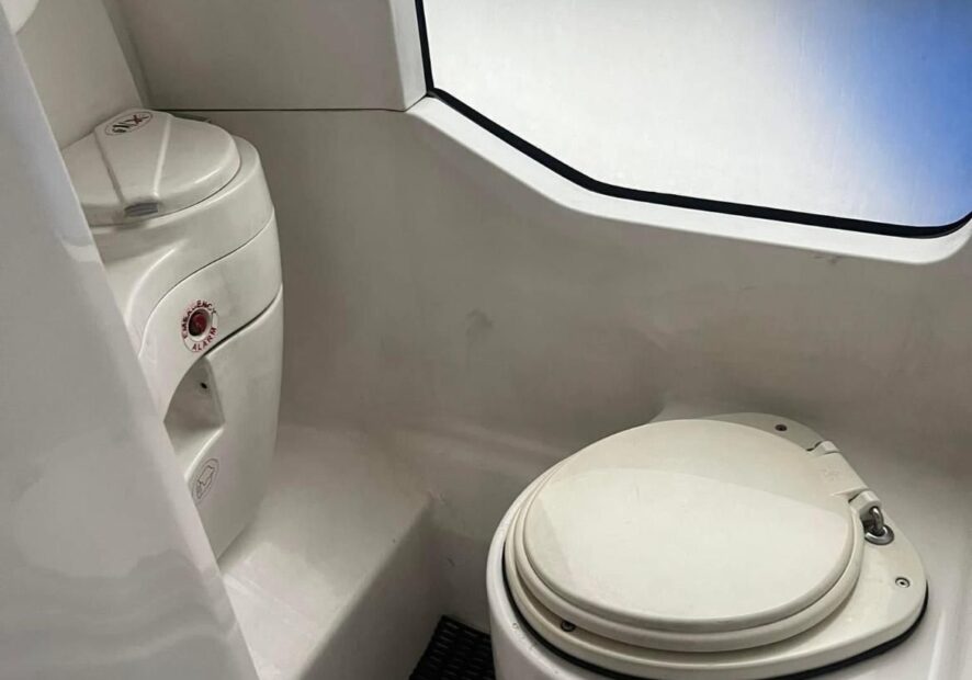 Photo of 2015 Volvo B9R Plaxton Elite