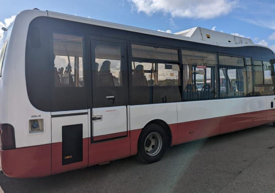 Photo of 2012 Optare Solo Hybrid