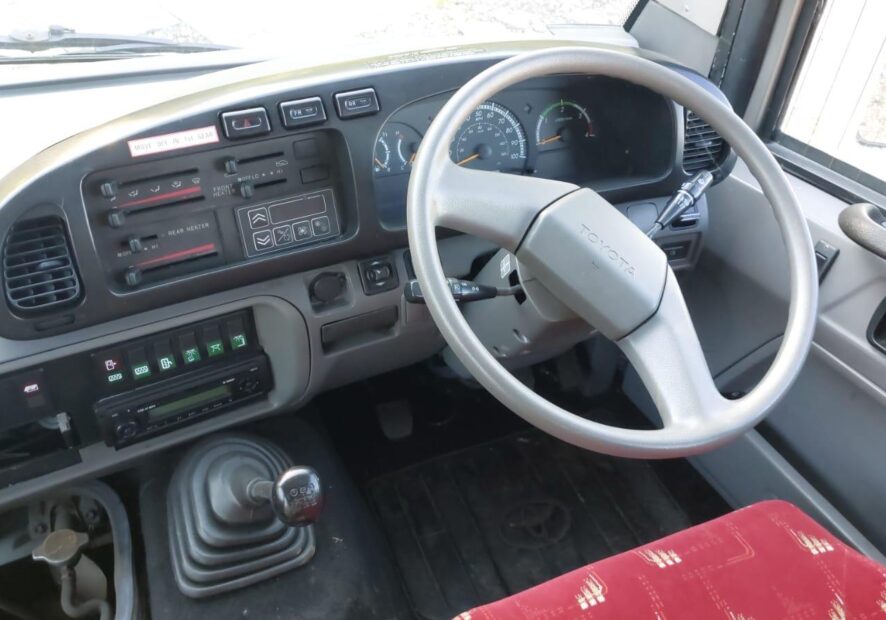 Photo of 2014 Toyota Caetano Optimo V