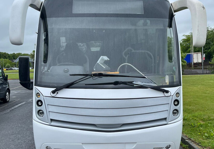 Photo of 2011 Volvo B9R Caetano Levante