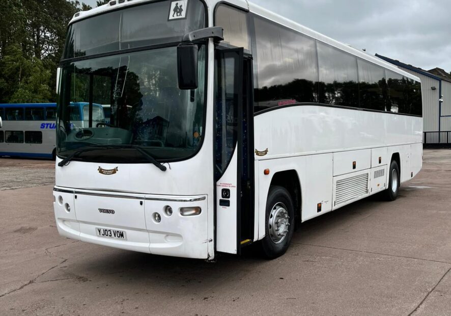 Photo of 2003 Volvo B12M Plaxton Paragon