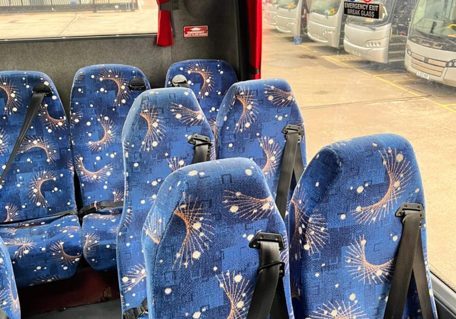 Photo of 2003 Volvo B12M Plaxton Paragon