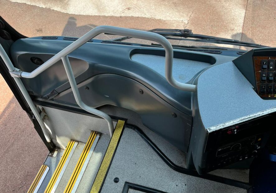 Photo of 2007 Volvo B12B Plaxton Panther