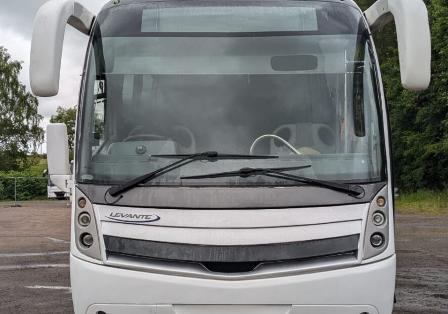 Photo of 2010 Volvo B9R Caetano Levante