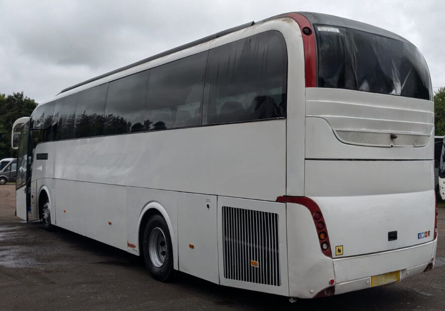 Photo of 2010 Volvo B9R Caetano Levante