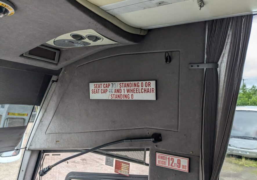 Photo of 2010 Volvo B9R Caetano Levante