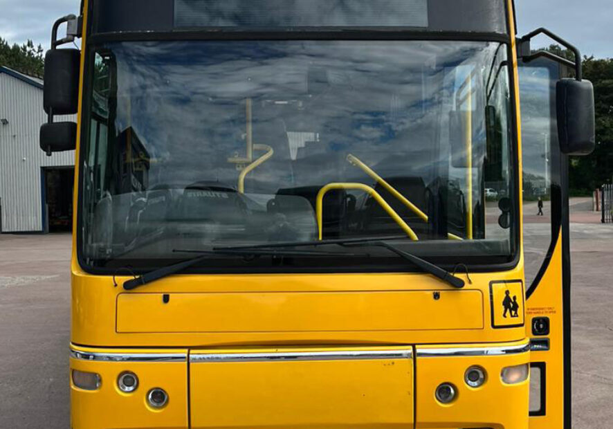 Photo of 2005 Volvo B7R Plaxton Profile