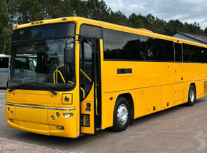 Photo of 2005 Volvo B7R Plaxton Profile