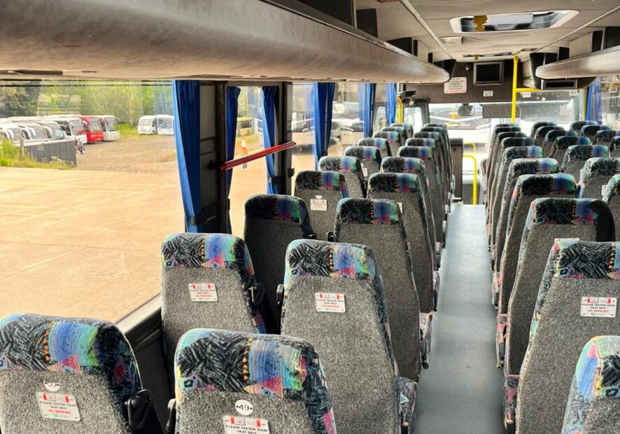 Photo of 2005 Volvo B7R Plaxton Profile