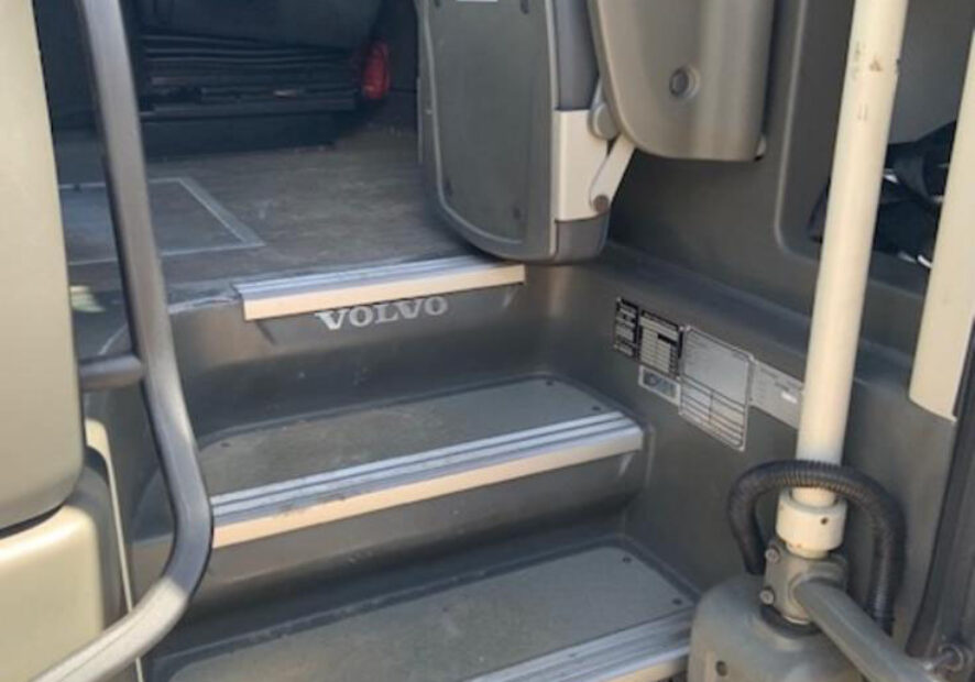 Photo of 2023 Volvo B13R 9700 Triaxle