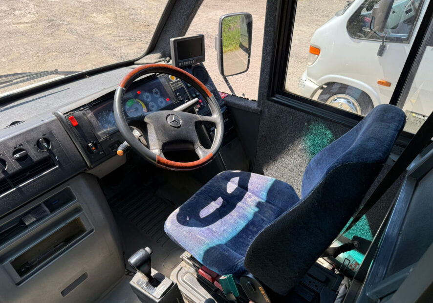 Photo of 2007 Mercedes Vario 814D Plaxton Beaver 3