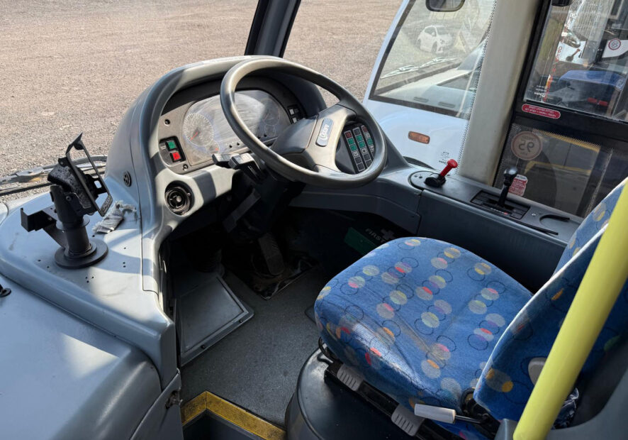 Photo of 2014 Optare Solo SR