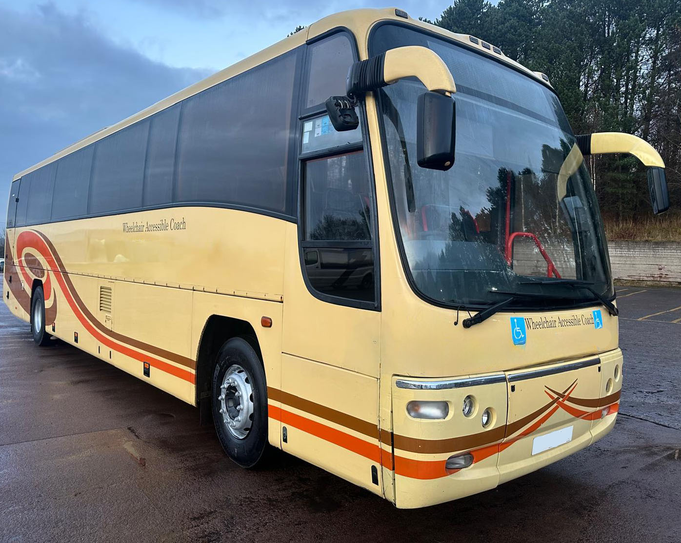 Photo of 2006 Volvo B12m Plaxton Panther