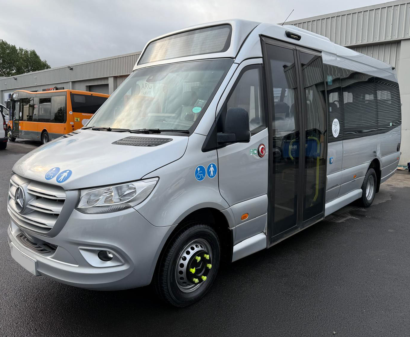 Photo of 2023 Mercedes 517CDi EVM Cityline Sprinter