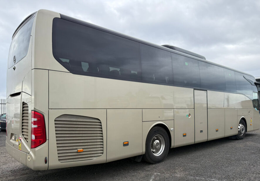 Photo of 2022 Mercedes Tourismo 2