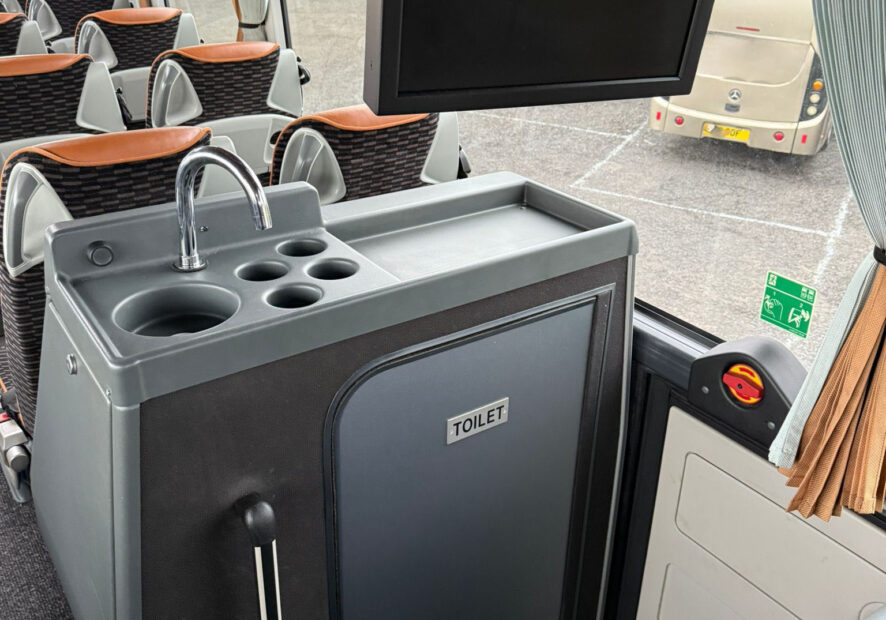 Photo of 2022 Mercedes Tourismo 2