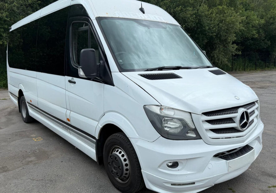 Photo of 2014 Mercedes 516 Sprinter Bluetec