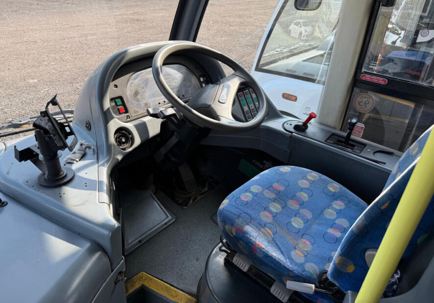 Photo of 2014 Optare Solo SR