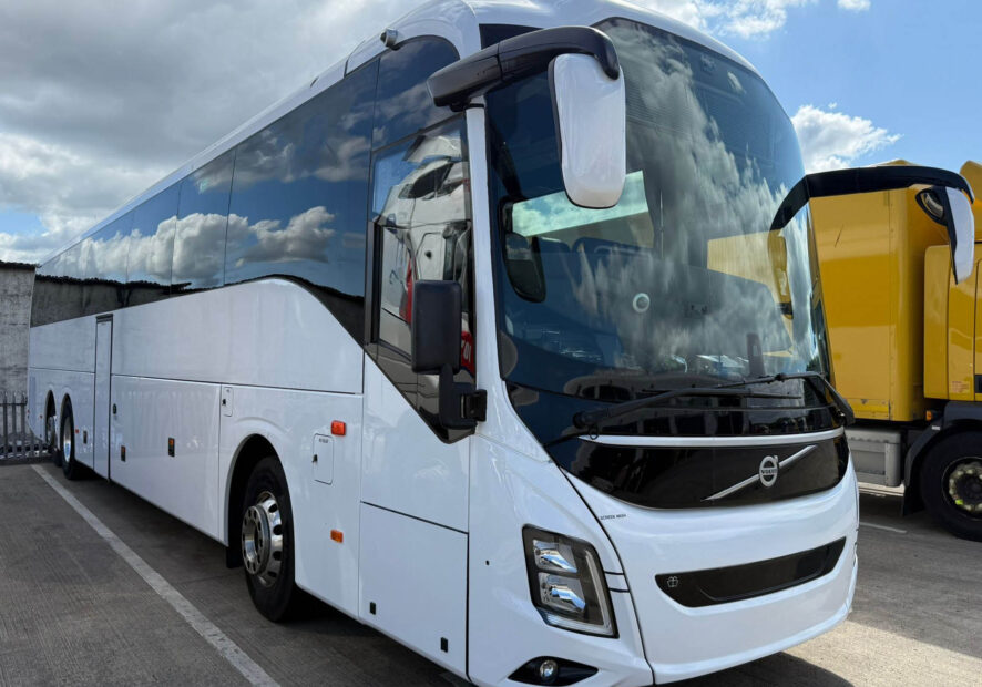 Photo of 2023 Volvo B13R 9700 Triaxle